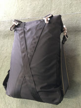 Load image into Gallery viewer, Tandem instructor training container