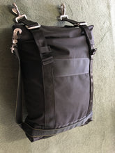 Load image into Gallery viewer, Tandem instructor training container