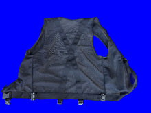 Load image into Gallery viewer, GLH Systems harness detail shot showing lower chest and leg strap connection points
